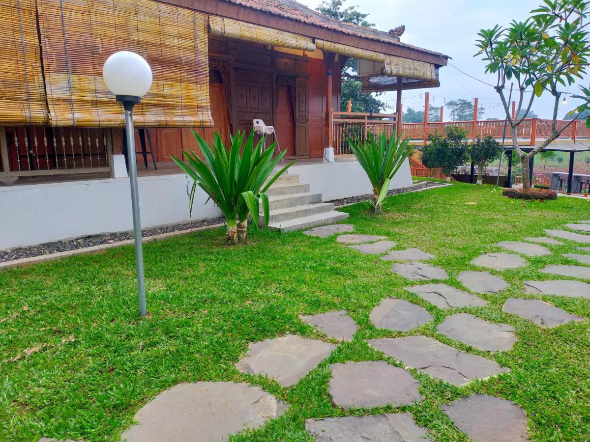 Joglo Kumpul Resort Cangkiran Bagian luar foto