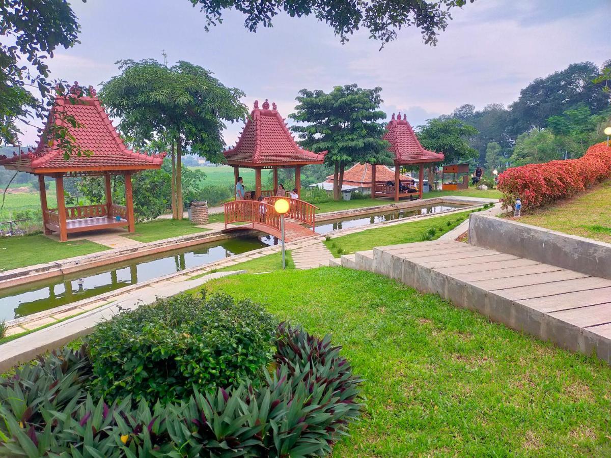 Joglo Kumpul Resort Cangkiran Bagian luar foto